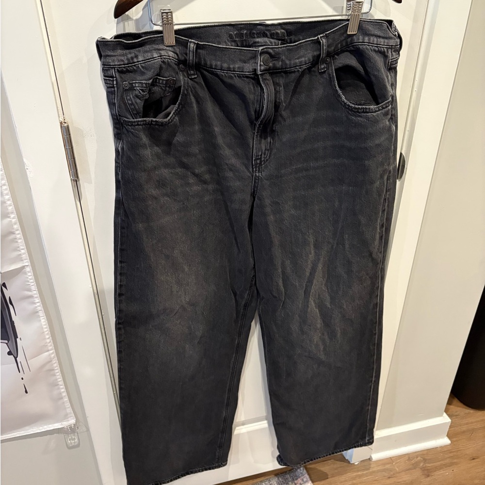 🌸SALE🌸 American Eagle Outfitters Women's Black Straight Leg Jeans